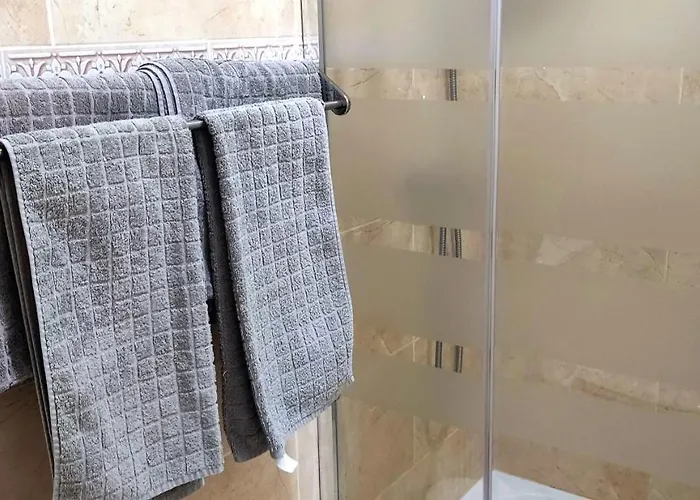 La Vista Bonita * 圣米格尔德阿沃纳